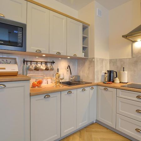 Apartamento Retro Bieszczady Ustrzyki Dolne Exterior foto