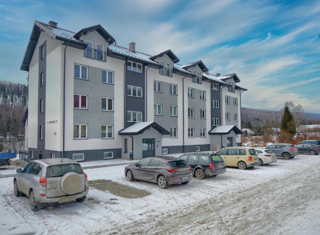Apartamento Retro Bieszczady Ustrzyki Dolne Exterior foto